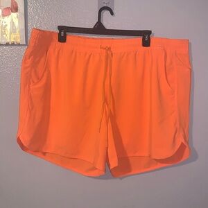 Columbia Bright Orange Woman’s 3X Athletic Shorts Pockets